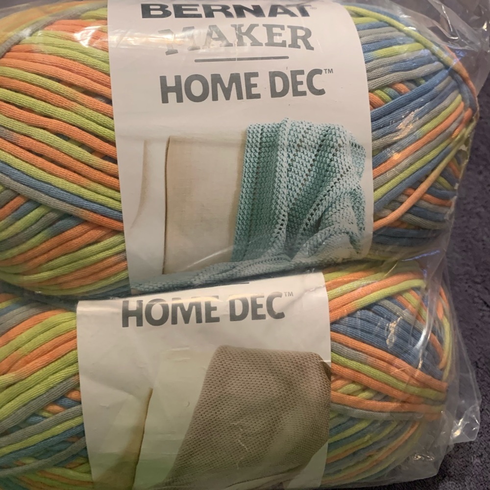 Bernat Maker Home Dec “Retro Varger” Yarn